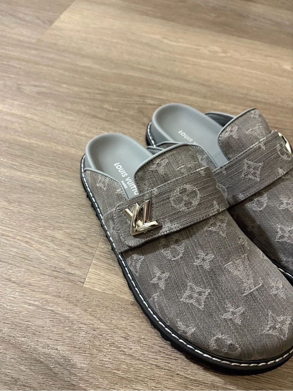 Lv mules - Picture 3 of 6